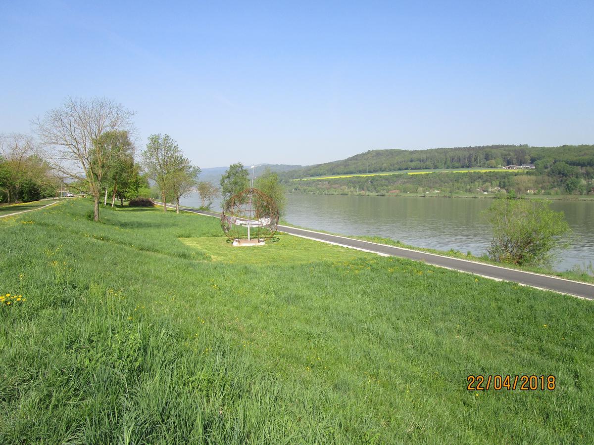 Privatzimmer Familie Wagner Pöchlarn Buitenkant foto